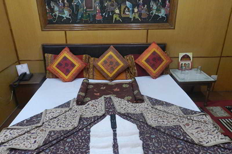 Jaipur Darbar Hotell Eksteriør bilde